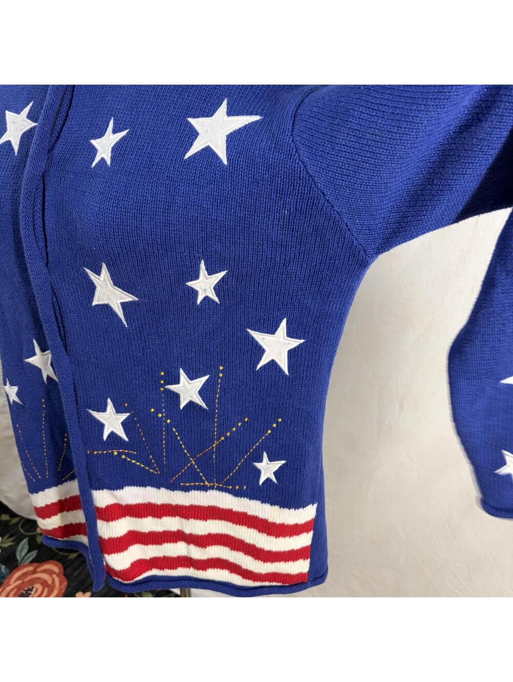 Patriotic American Flag knit cardigan size medium vintage 90s by Quacker Factory - Picture 3 of 6